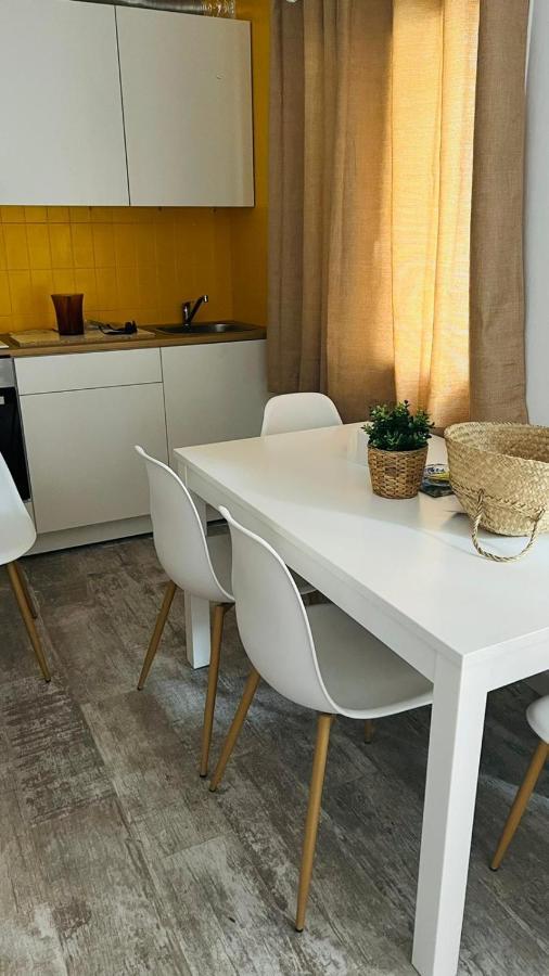 Apartamentos Verdera Es Pujols Eksteriør billede