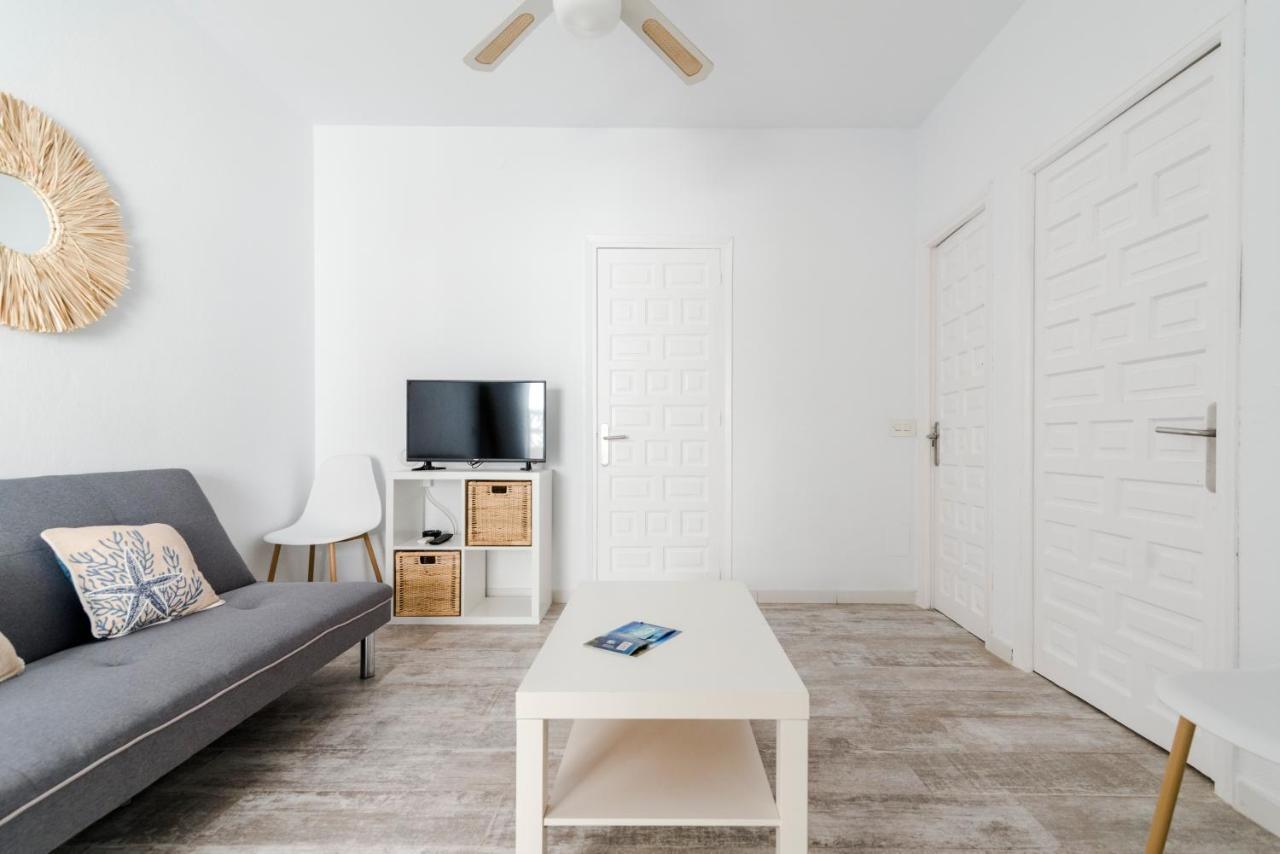 Apartamentos Verdera Es Pujols Eksteriør billede