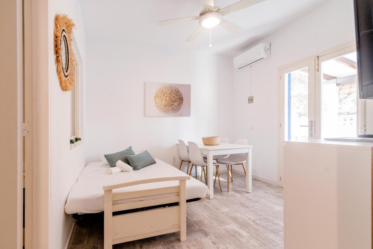 Apartamentos Verdera Es Pujols Eksteriør billede